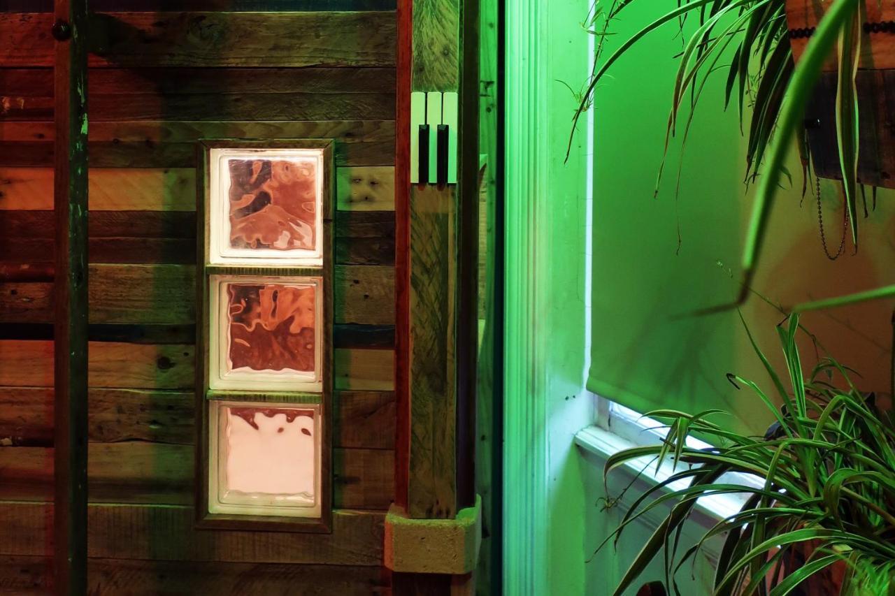 Art Hostel Лидс Экстерьер фото