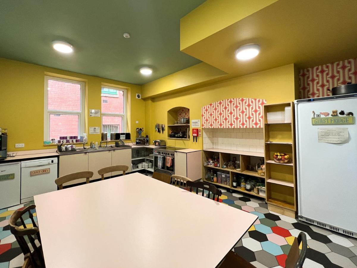 Art Hostel Лидс Экстерьер фото